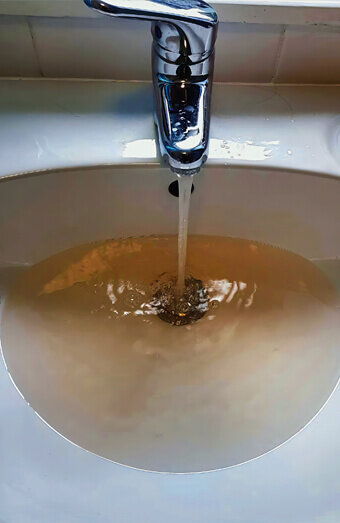 https://plumberinnaloo.com.au/uploads/2025/06/blocked-drains-905984.jpg