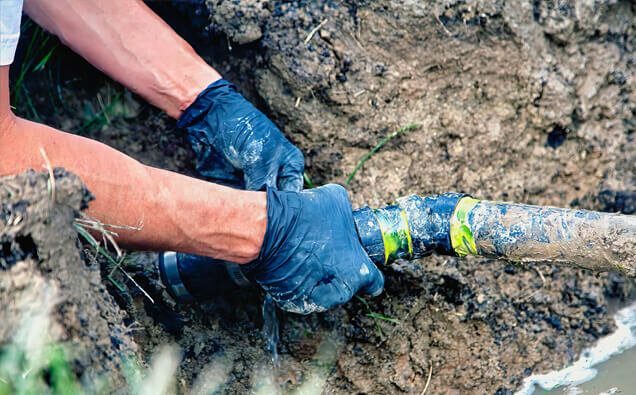 https://plumberinnaloo.com.au/uploads/2025/06/emergency-plumbing-917273.jpg